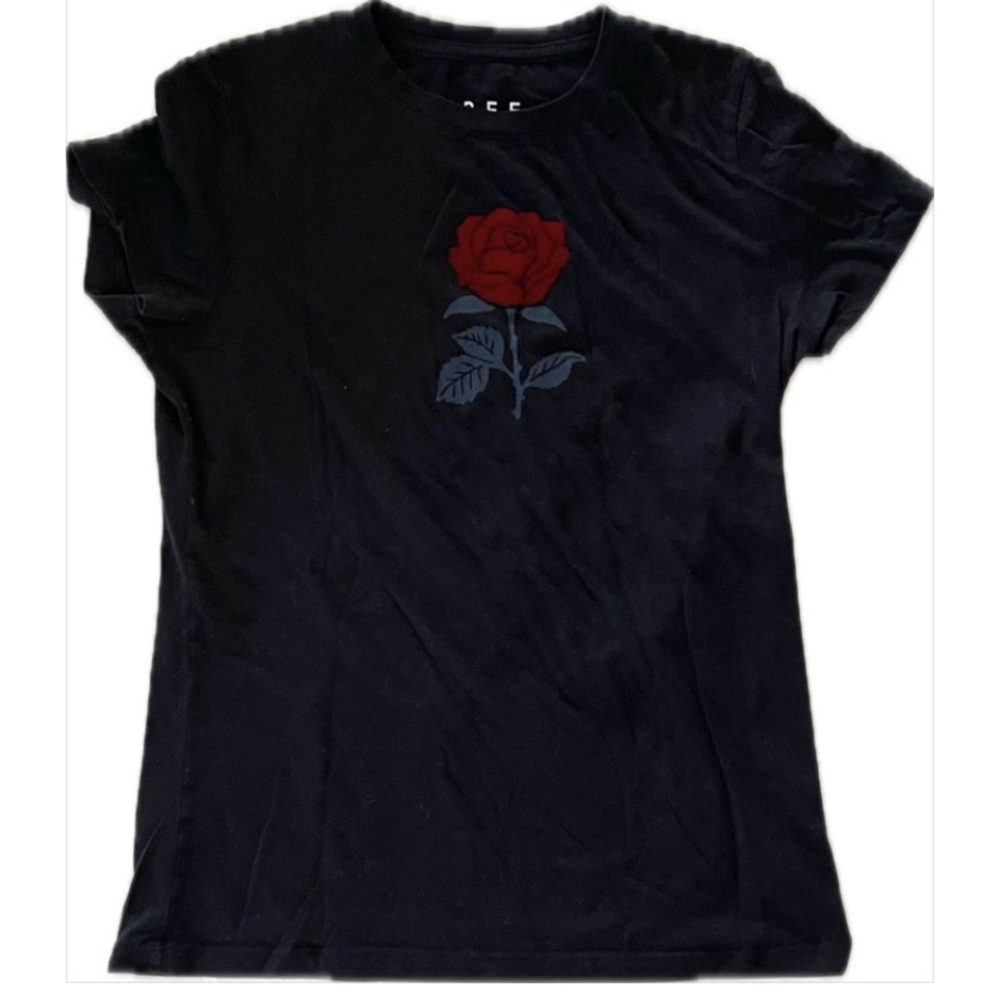 Aeropostale Black Tee with Red Rose Design